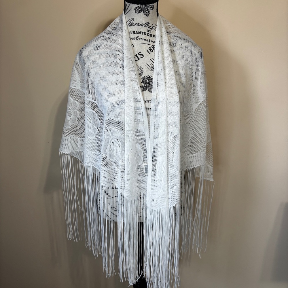 Women’s White Lace Knit Fringe Shawl Wrap Tassel Fringe One Size Western Beach